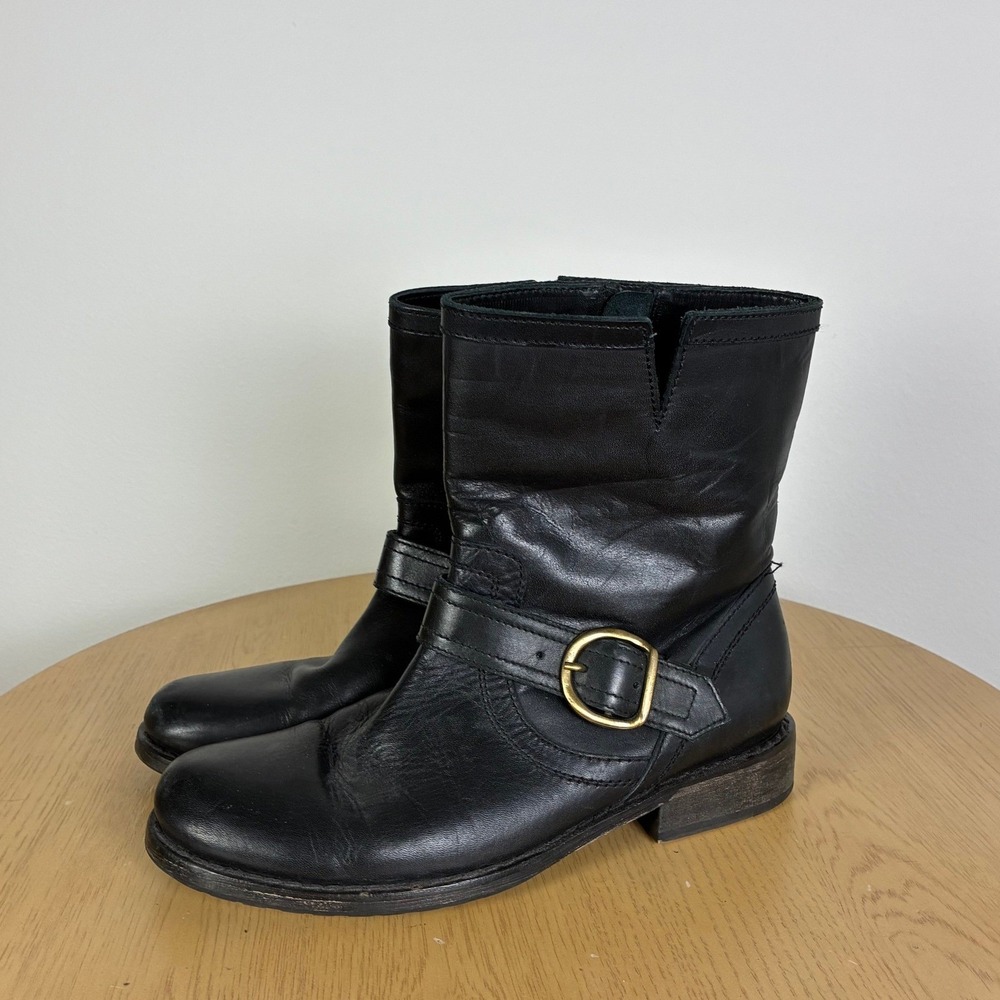 Eddie Bauer Leather Moto Biker Boots Women's 9 Side Zip Low Block Heel Buckle
